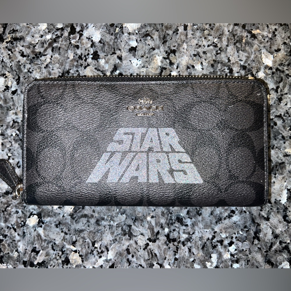 Authentic Star Wars X Coach Accordion Zip Wallet In signature Canvas with Motif